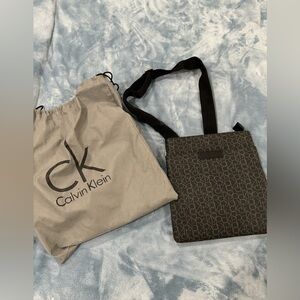 Calvin Klein Shoulder Bag